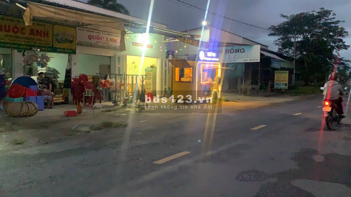 Cho thuê đất mặt tiền đường Giồng Lớn vị trí đẹp, giá tốt