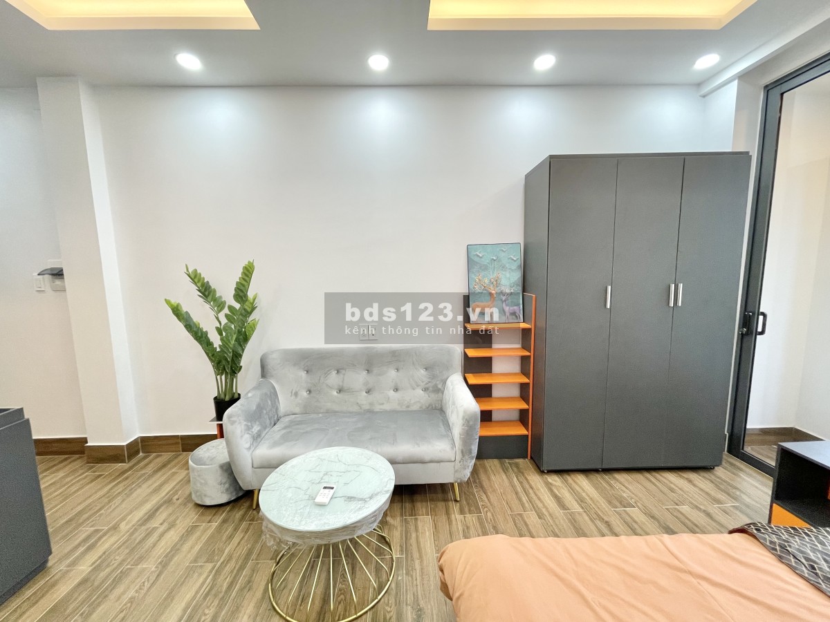 Cho thuê căn hộ ngay chung cư Hà Đô đường 3 tháng 2 lh 0857300552