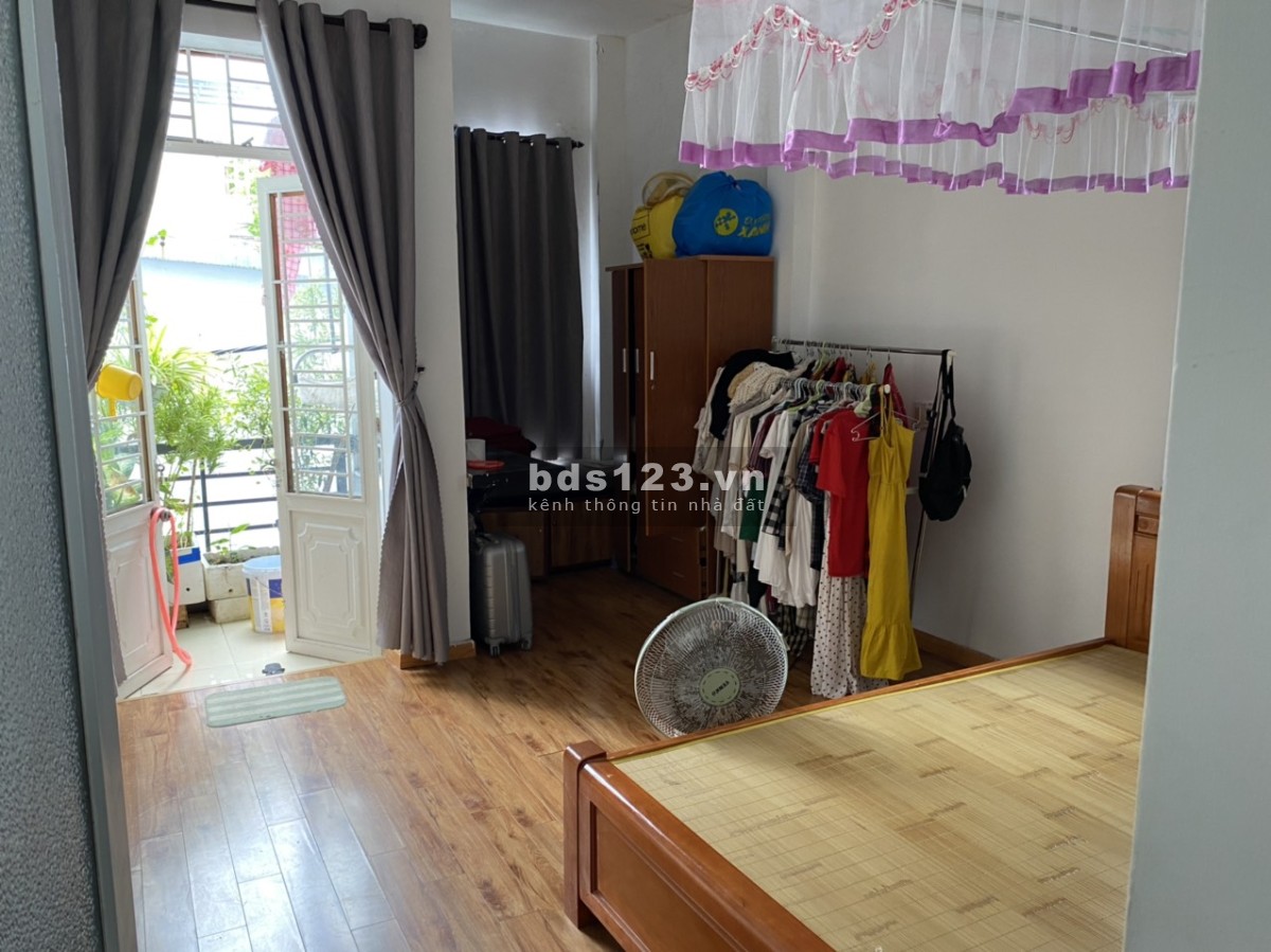 Bán nhà 2 tầng 2 mặt kiệt 572/65 Ông Ích Khiêm, khu an ninh
