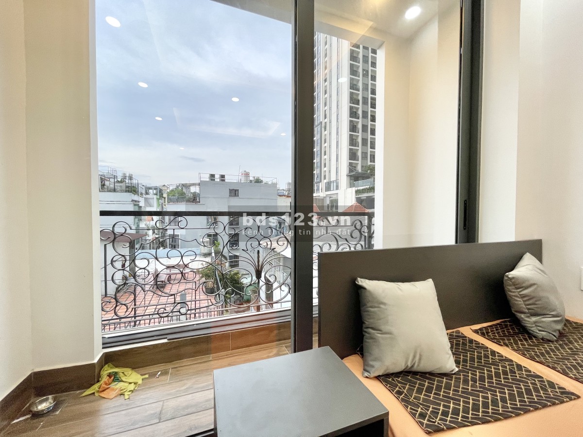Cho thuê căn hộ ngay chung cư Hà Đô đường 3 tháng 2 lh 0857300552