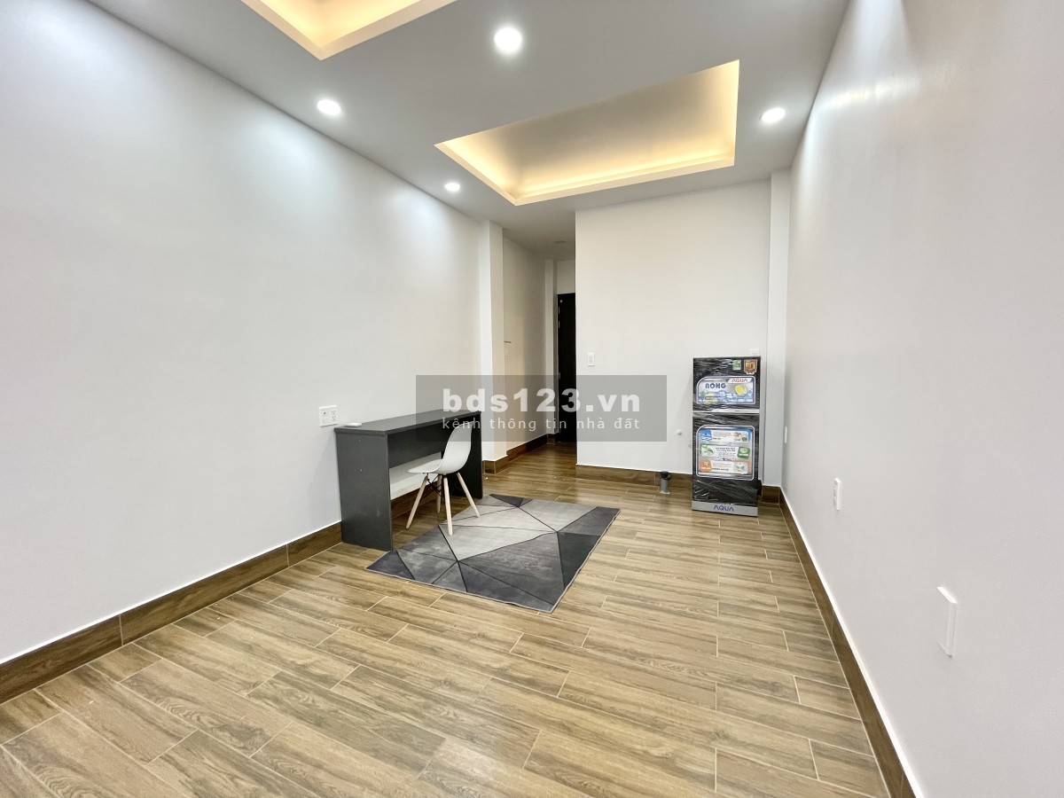 Cho thuê căn hộ ngay chung cư Hà Đô đường 3 tháng 2 lh 0857300552