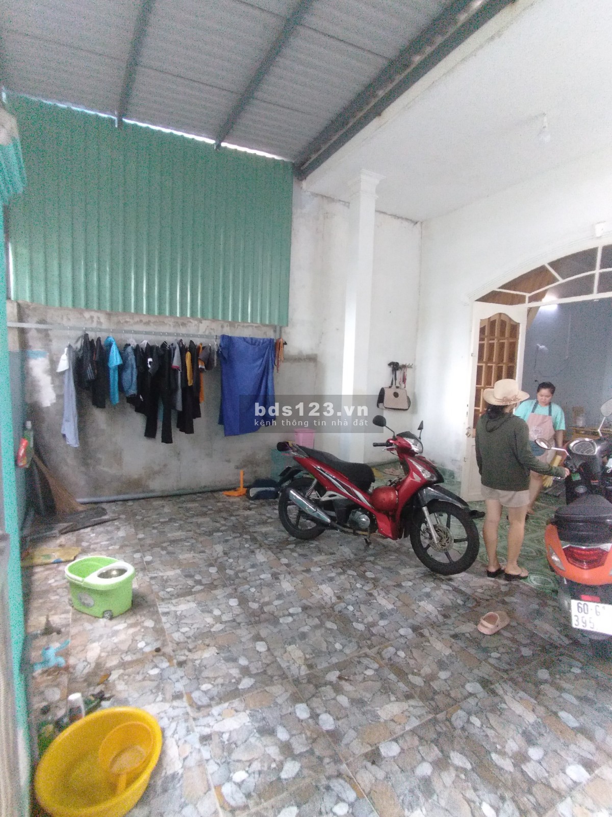 Cần bán nhà hẻm 112 Đường Nguyễn Hữu Cảnh liên hệ 0909263913