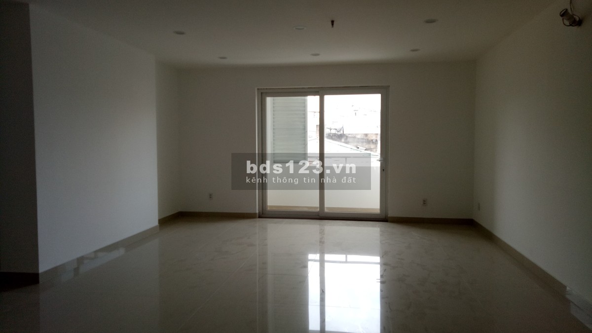 Cho thuê mặt bằng kinh doanh Buôn bán và ở chung cư Moonlight Parkview ngã tư đường số 4,số 7