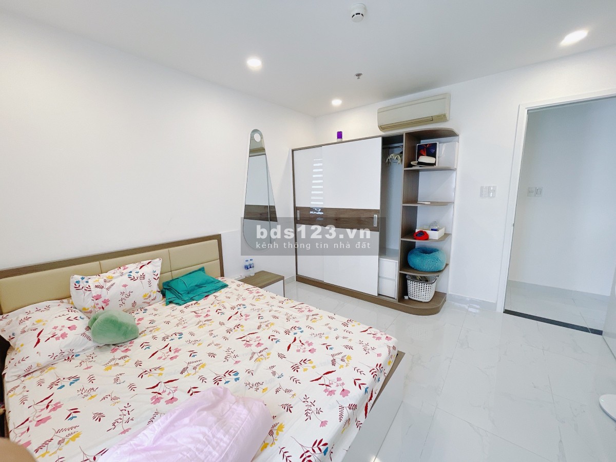 Căn hộ diện tích 60m2, fullNT cc tại Terra Royal, bán 6 tỷ