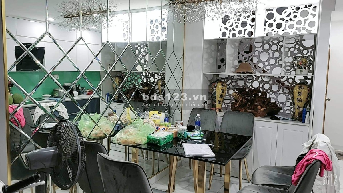 Bán nhà hẻm xe hơi gần Bàu Cát, quận Tân Bình, DT 70m², giá chỉ nhỉnh 10 tỷ