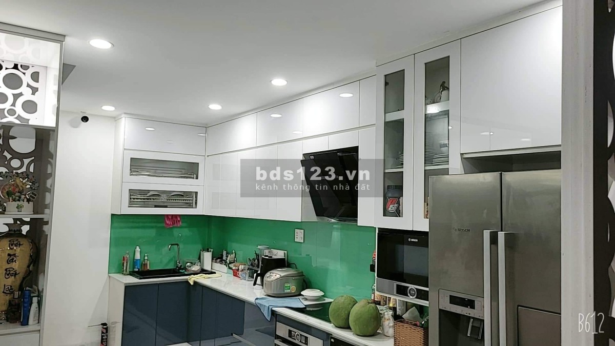 Bán nhà hẻm xe hơi gần Bàu Cát, quận Tân Bình, DT 70m², giá chỉ nhỉnh 10 tỷ