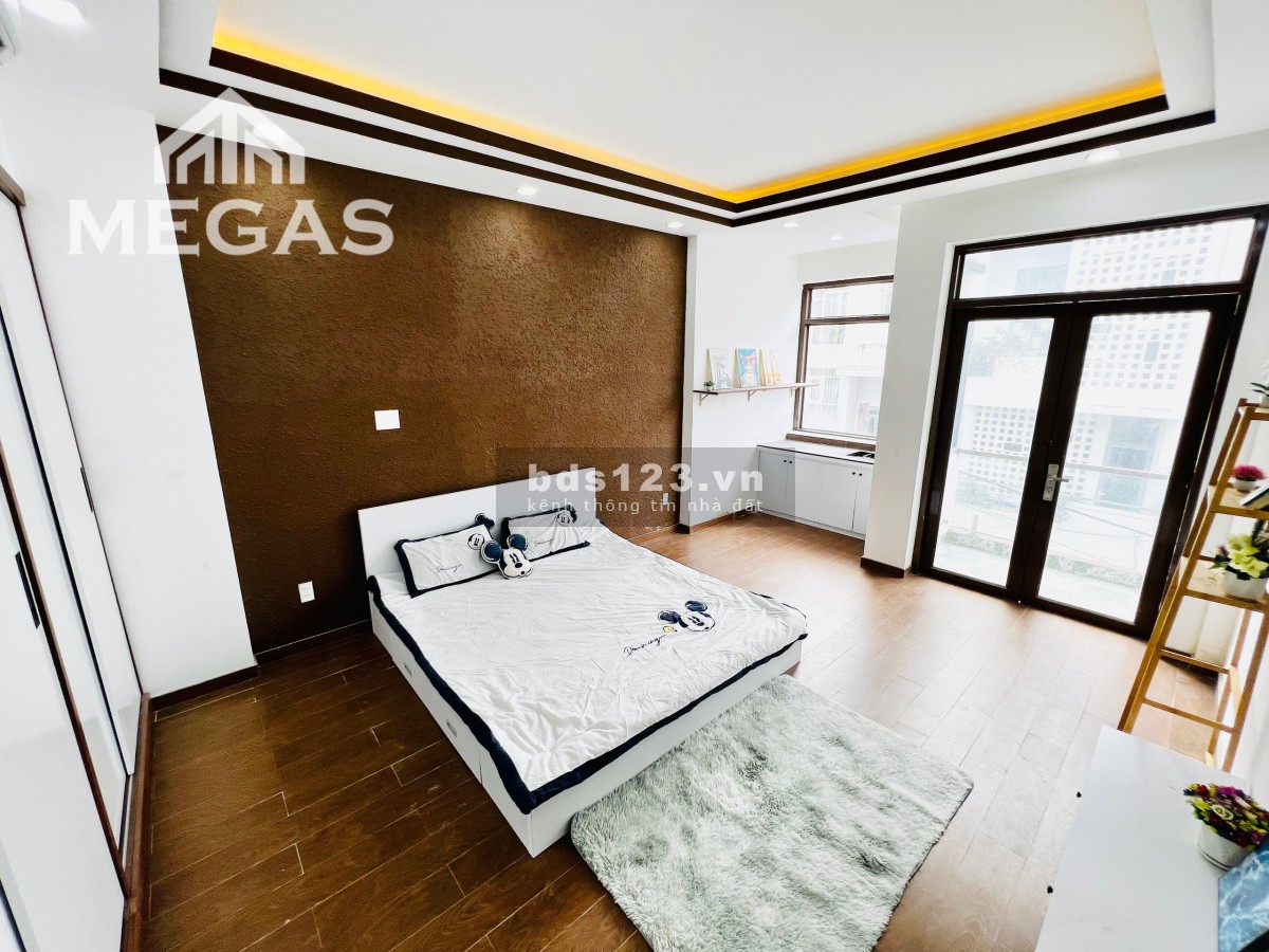 Phòng tại Tỉnh Lộ 10 đầy đủ nội thất có ban công khu an ninh