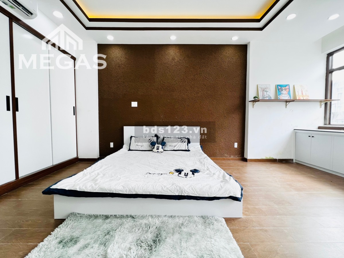 Phòng tại Tỉnh Lộ 10 đầy đủ nội thất có ban công khu an ninh