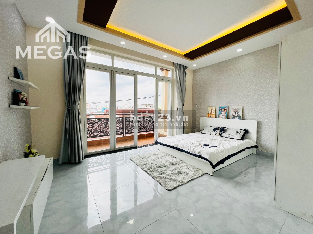 Căn hộ mới đầy đủ nội thất gần Bà Hom Quận 6 giá tốt thị trường