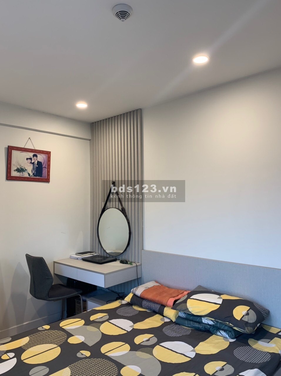 Chính chủ cần bán chung cư Kosmo Tây Hồ, Hà Nội giá bán 6,2 tỷ
