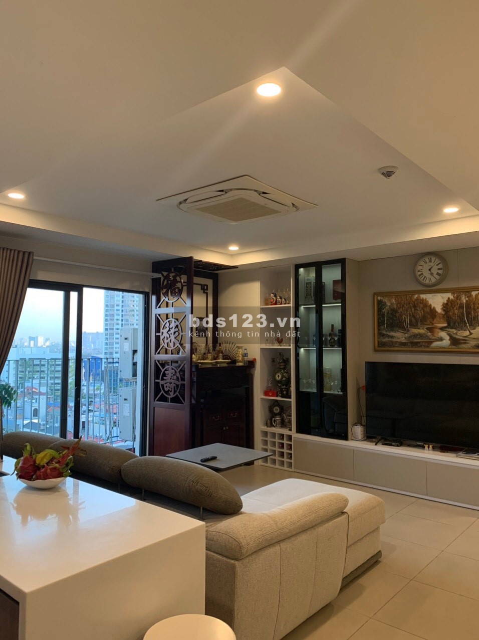 Chính chủ cần bán chung cư Kosmo Tây Hồ, Hà Nội giá bán 6,2 tỷ