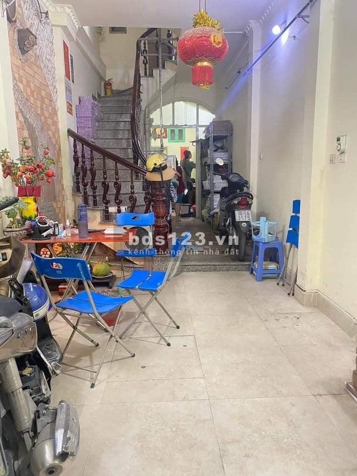 Bán nhà phố Thái Thịnh ngõ rộng, ô tô đỗ cửa, DT 42m² x 6 tầng, MT 3,1m giá chỉ 5,8 tỷ