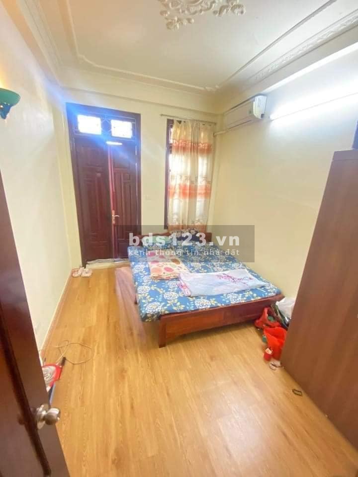 Bán nhà phố Thái Thịnh ngõ rộng, ô tô đỗ cửa, DT 42m² x 6 tầng, MT 3,1m giá chỉ 5,8 tỷ