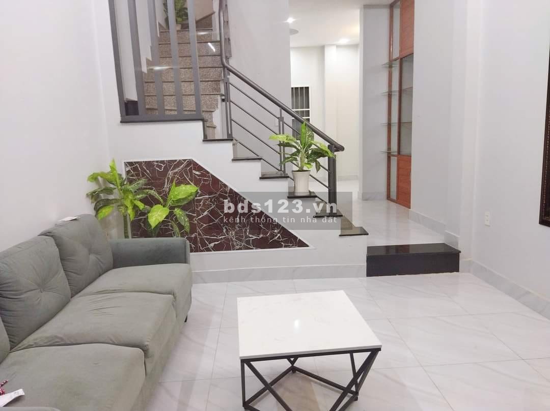 Nhà bán Quận Tân Bình, phường 5 dọn vào ở được ngay, LH 0775153165