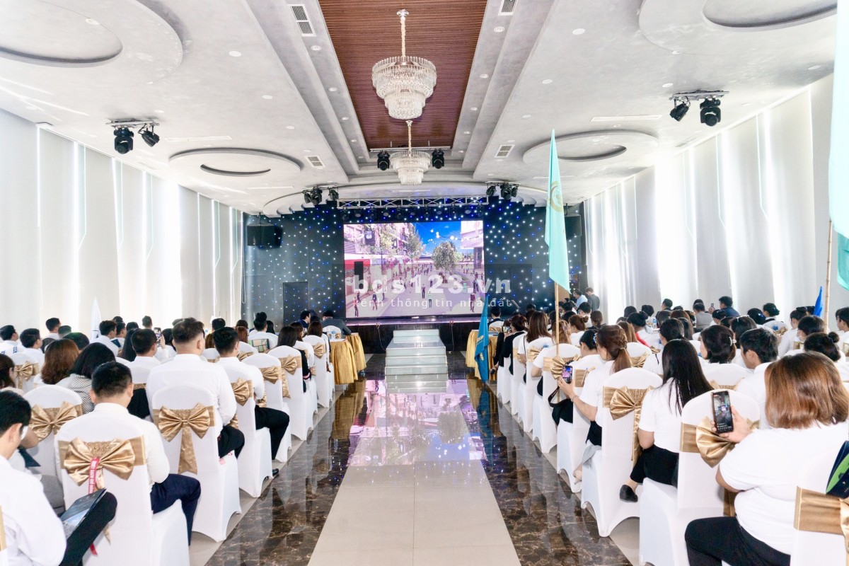 Hot Hot Hot Đất Khu K1 va Hacom Mall Phan Rang Ninh Thuận