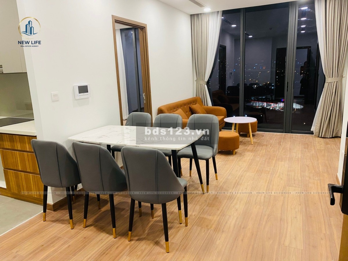 Thu hồi cần bán căn hộ 2pn, 2wc dt 66m2 quận 7 view hồ bơi ngắm pháo hoa giá 3.8 tỷ sang tên ngay