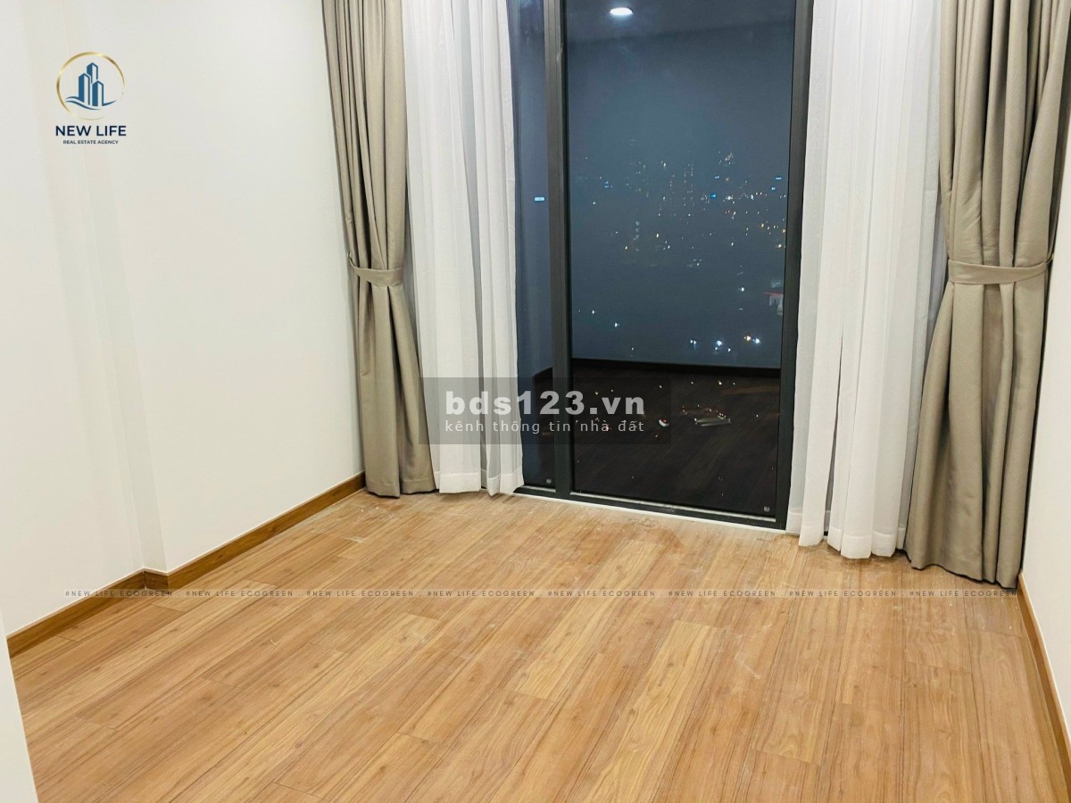 Thu hồi cần bán căn hộ 2pn, 2wc dt 66m2 quận 7 view hồ bơi ngắm pháo hoa giá 3.8 tỷ sang tên ngay