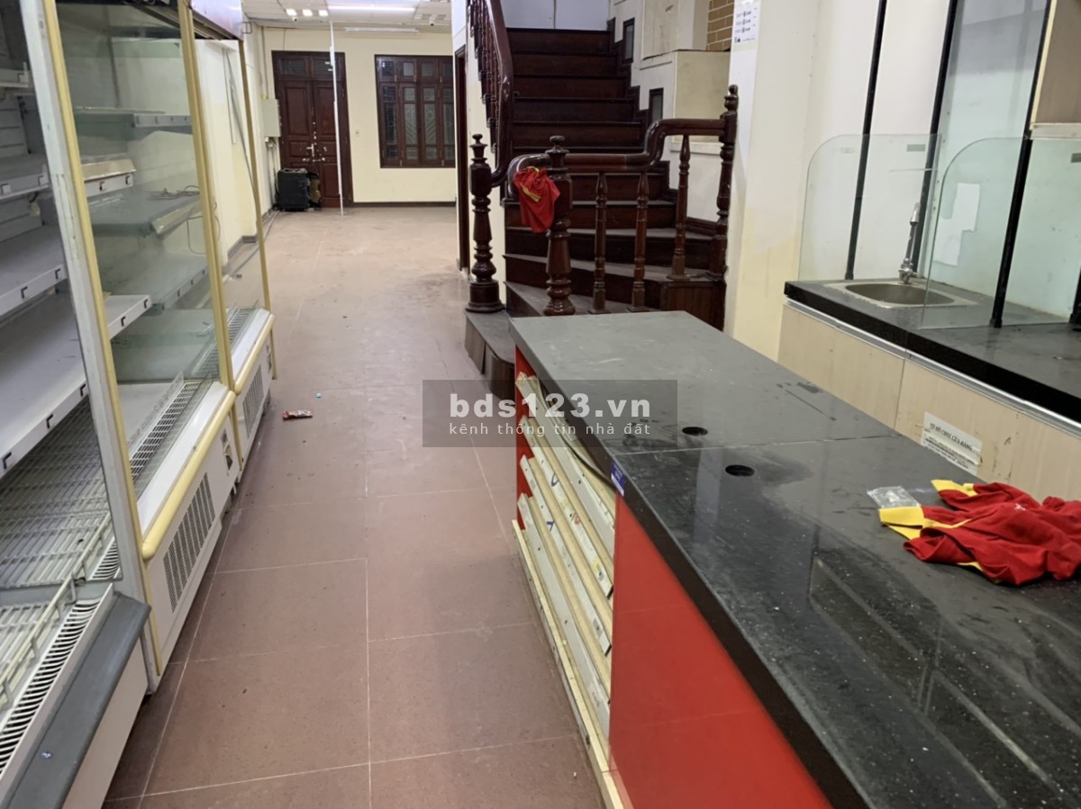 Cho thuê mặt bằng kinh doanh tại phố Trương Định, Quận Hai Bà Trưng, miễn trung gian