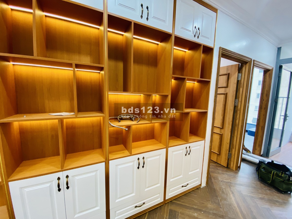 Sở hữu căn hộ 106m2, 3 ngủ 2wc, sổ lâu dài. Tặng gói nội thất 200 triệu, CK 3%. Liên hệ: 0963208188