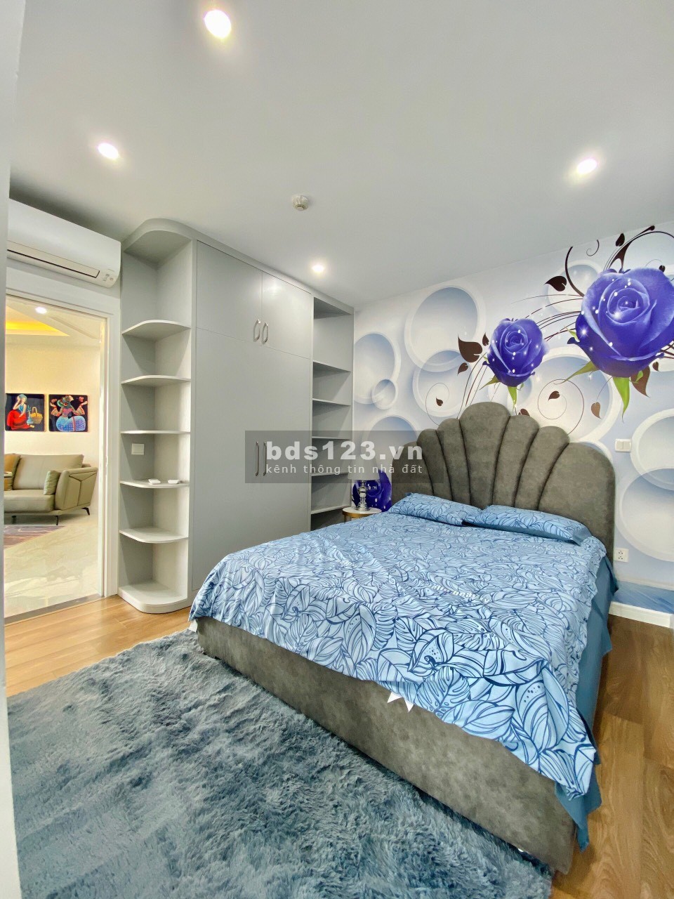 Chính chủ cho thuê FLC 265 Cầu Giấy căn góc 3PN full nội thất giá rẻ 18tr vào luôn. LH 0399437089