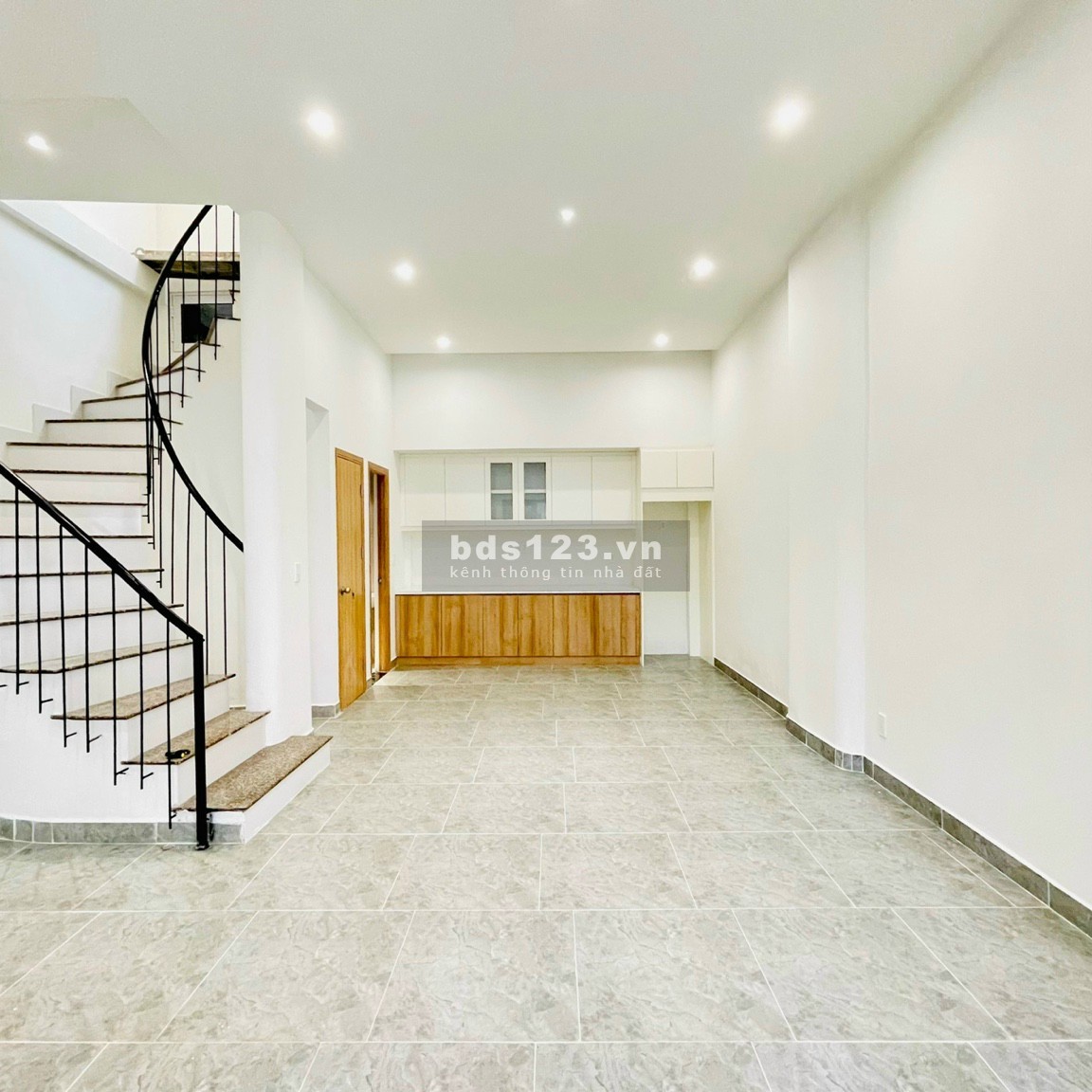 Bán nhà chính chủ hẻm ô tô đường số 8, DT 55m², giá chỉ 4,9 tỷ đồng TL