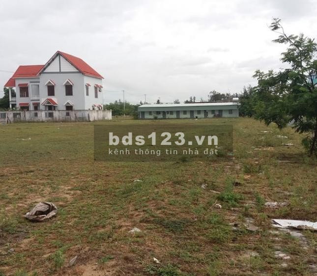 Bán đất vị trí cực đẹp ngay chợ , giá đầu tư cực hấp dẫn có thương lượng