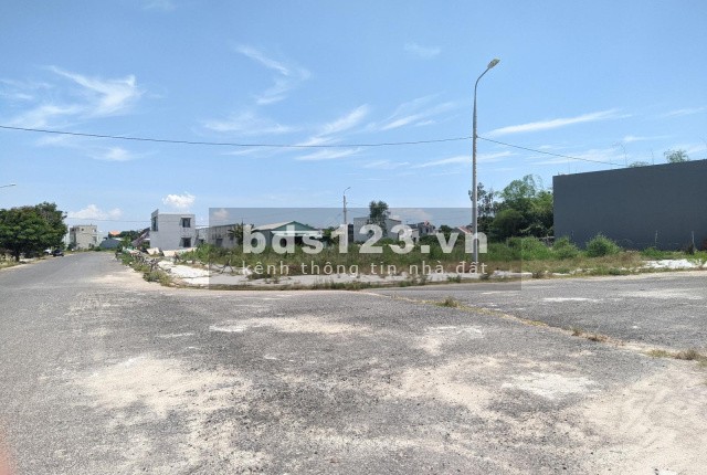 Bán đất vị trí cực đẹp ngay chợ , giá đầu tư cực hấp dẫn có thương lượng