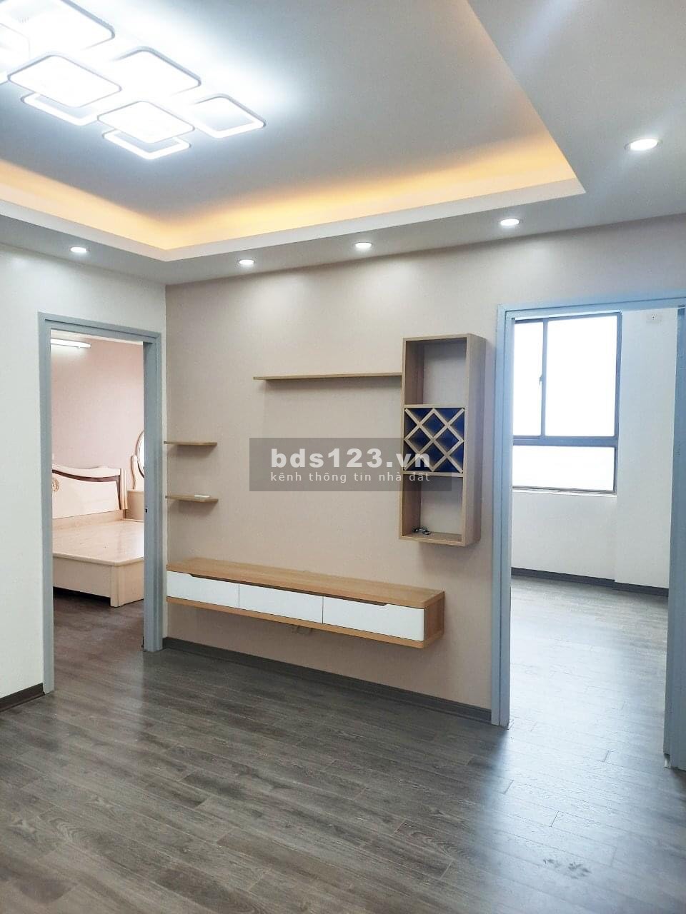Bán gấp căn hộ 3 ngủ + 2wc tòa chung cư CT1 Xa La - Hà Đông. Full nội thất. Sổ đỏ chính chủ.