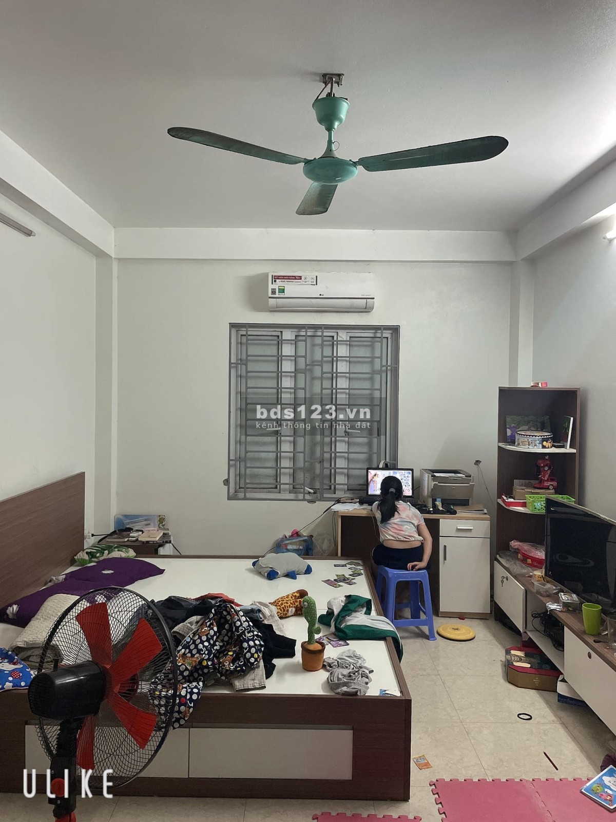 Cần bán gấp căn nhà mới xây ở An Khánh do phải chuyển công tác