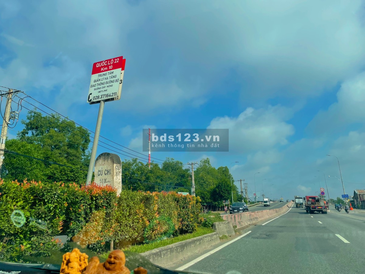 Ngộp ngân hàng cần bán gấp đất 665tr ngay cầu Vượt Củ Chi rẽ tay trái giá rẻ xây dựng ngay.