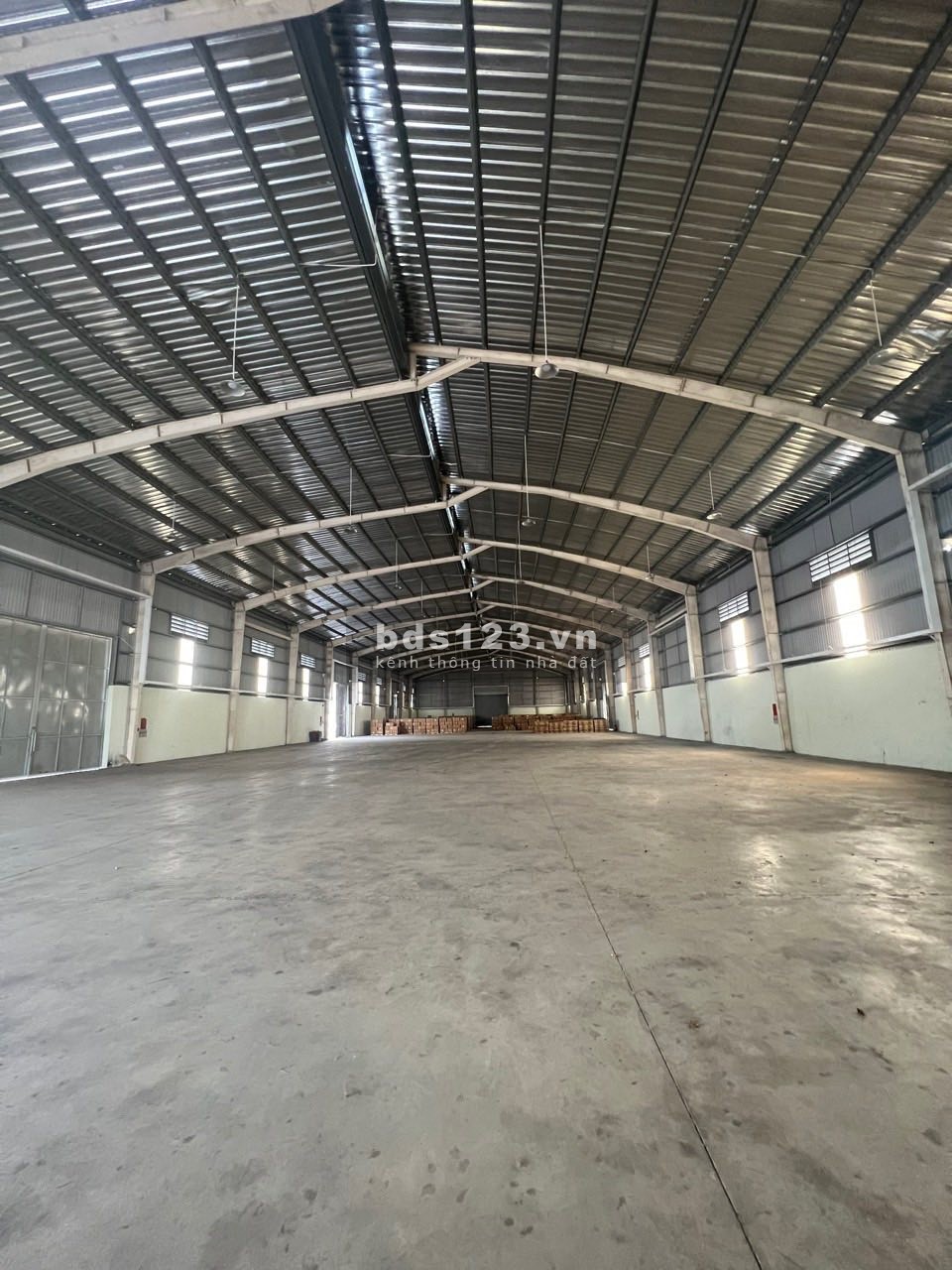 Cho thuê 1500m2 - 1700m2 kho KCN Tân Kim, Cần Giuộc, Long An