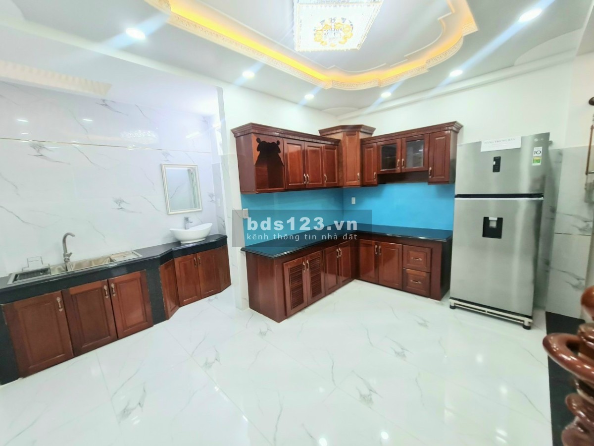 Nhà phố mặt tiền 5 lầu mới xây như hình, bán lỗ giá 7,9 tỷ đồng TL