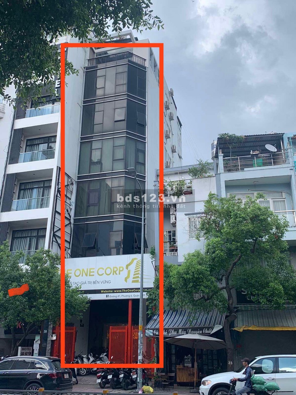 Cần cho thuê hoặc bán nhà 7 tầng MT số 61 đường số 41 phường 6 quận 4