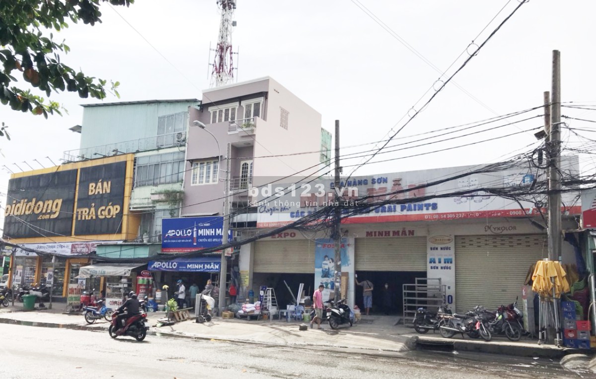 Chính chủ cho thuê mặt bằng ngã ba Quốc Lộ 50 Bình Dương