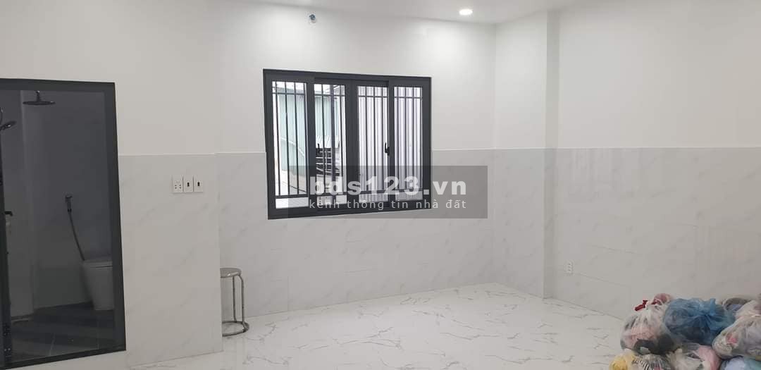 Bán nhà mặt tiền KD khu Bàu Cát, diện tích 100m² (5,5x18m) x 4 tầng, giá 13,9 tỷ, tiện ở + KD