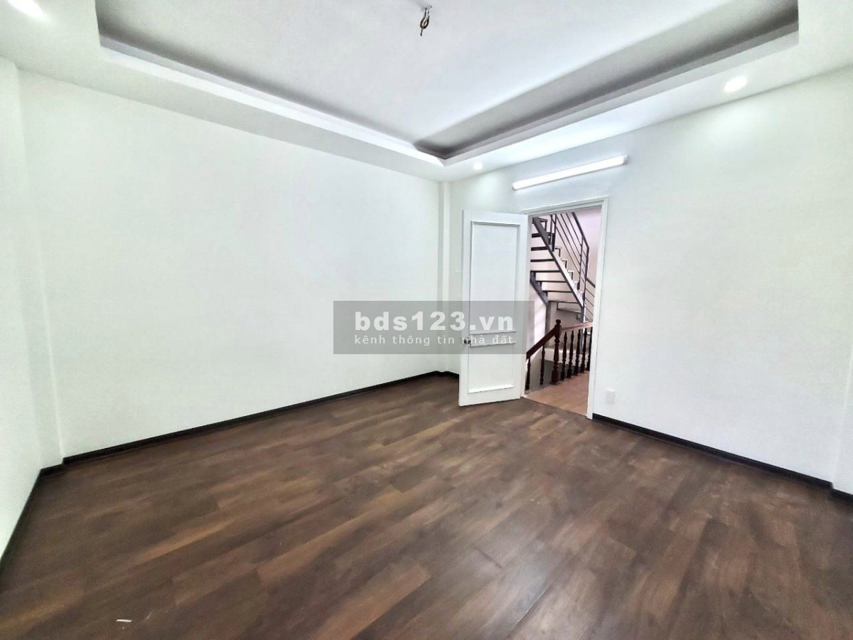 Chỉ với 6xx tỷ sở hữu ngay nhà phố Trần Duy Hưng DTSD 50m² dọn vào ở ngay