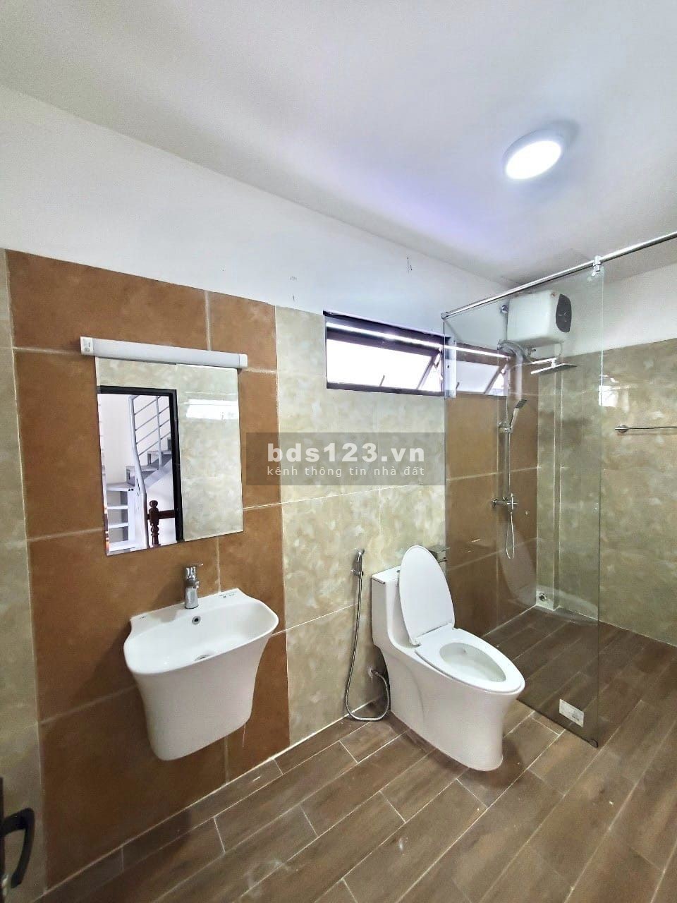 Chỉ với 6xx tỷ sở hữu ngay nhà phố Trần Duy Hưng DTSD 50m² dọn vào ở ngay