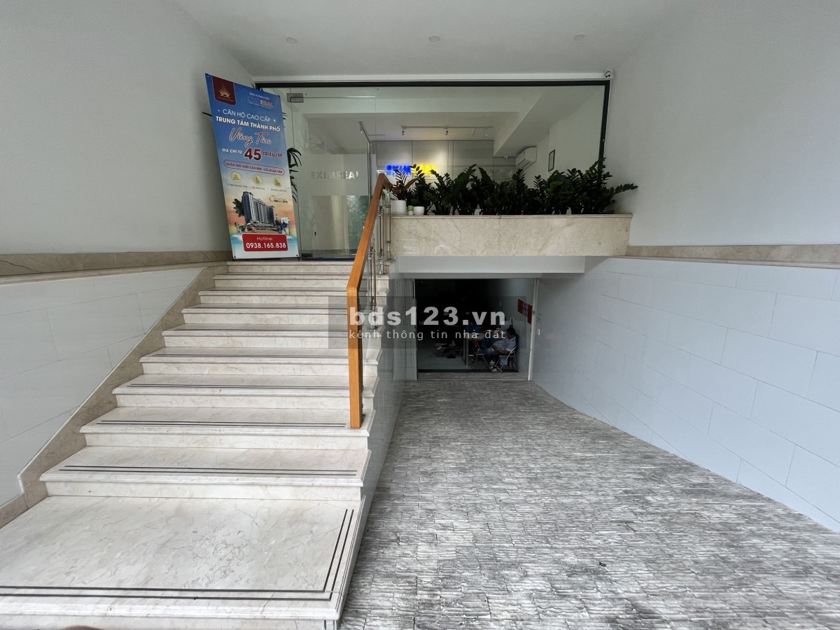 BÉ 18 TUỔI CHO THUÊ VĂN PHÒNG MẶT TIỀN ĐƯỜNG QUẬN 2 XỊN XÒ