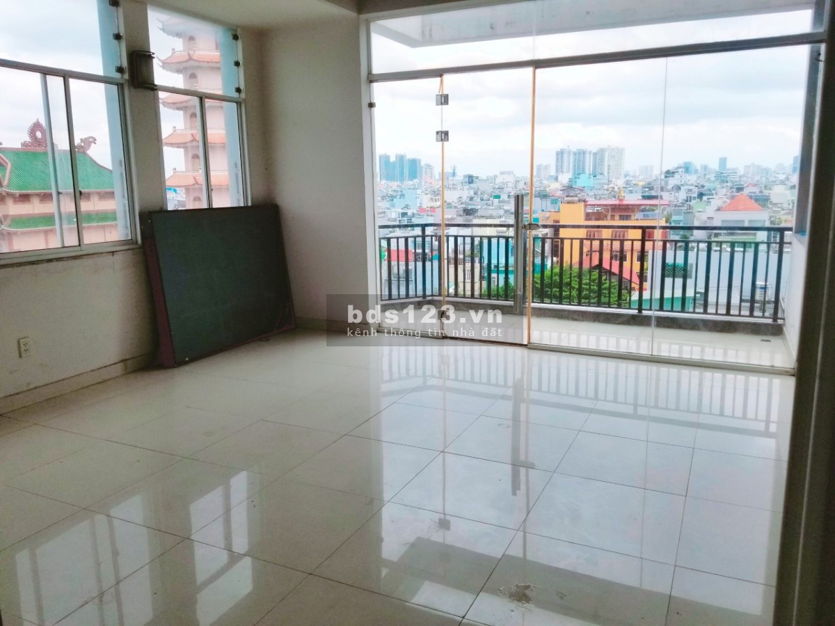 Cần cho thuê hoặc bán nhà 7 tầng MT số 61 đường số 41 phường 6 quận 4