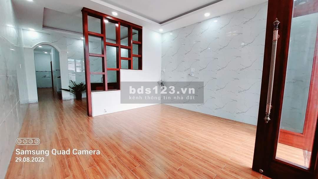 Chính chủ cần bán nhà mới xây 1 trệt 1 lầuGiá tốt thương lượng chính chủLh : 0932286538