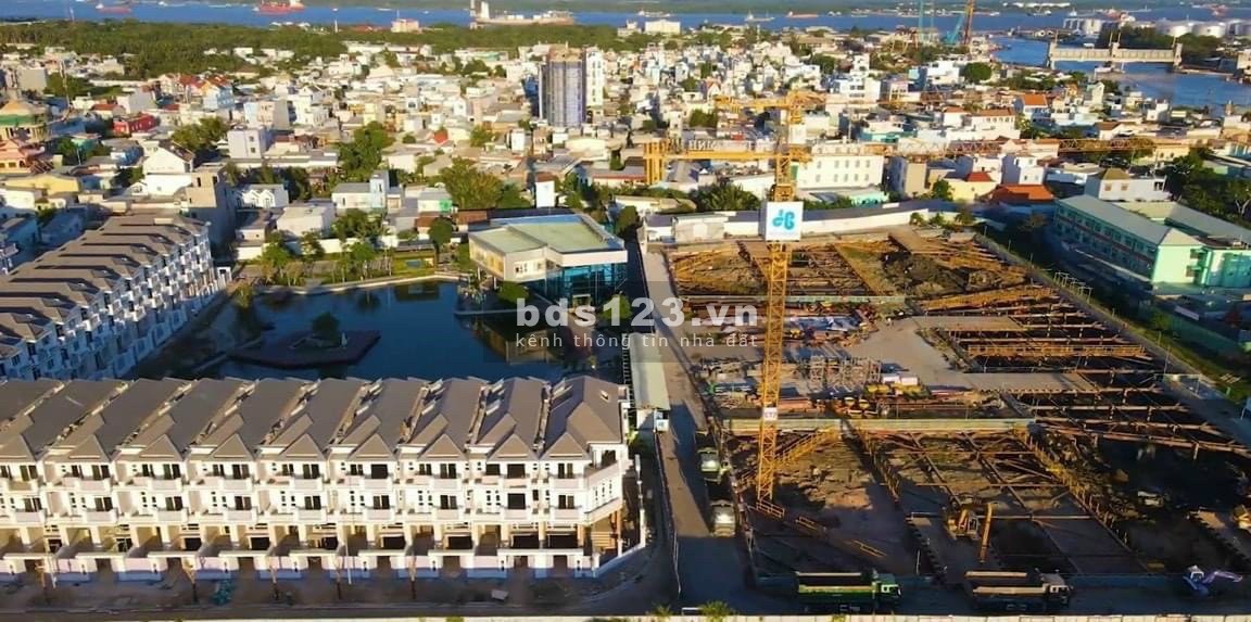 Bán căn hộ suất ngoại giao 15 căn Nguyễn Lương Bằng nối dài, liền kề Phú Mỹ Hưng TT 900tr nhận nhà