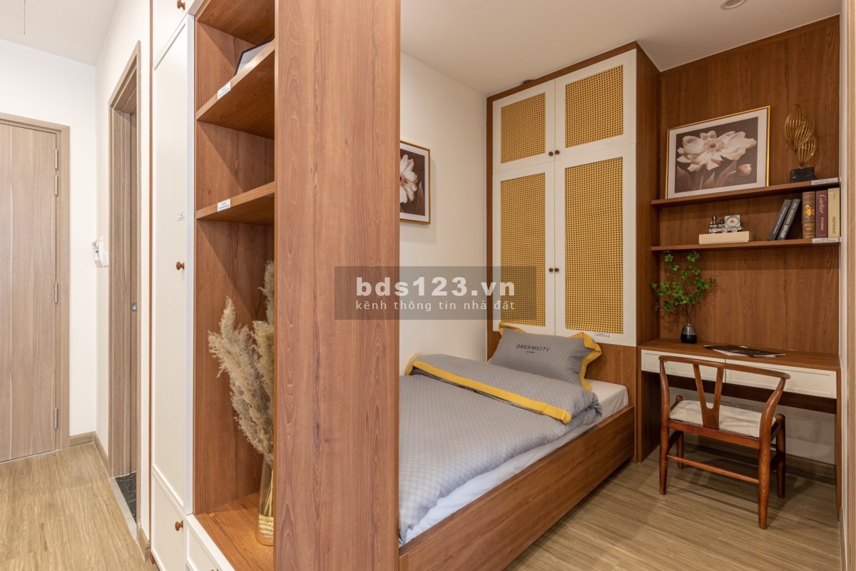 Chủ đầu tư bán căn 1pn+1 dt 43m2, tầng đẹp view đẹp giá 1.9xx chưa có phí sổ tại SA3 Smart City