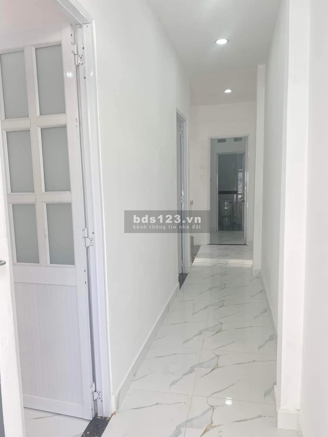 Chính chủ cần tiền bán gấp nhà tâm huyết trung tâm Bình Thạnh giá chỉ nhỉnh 4 tỷ