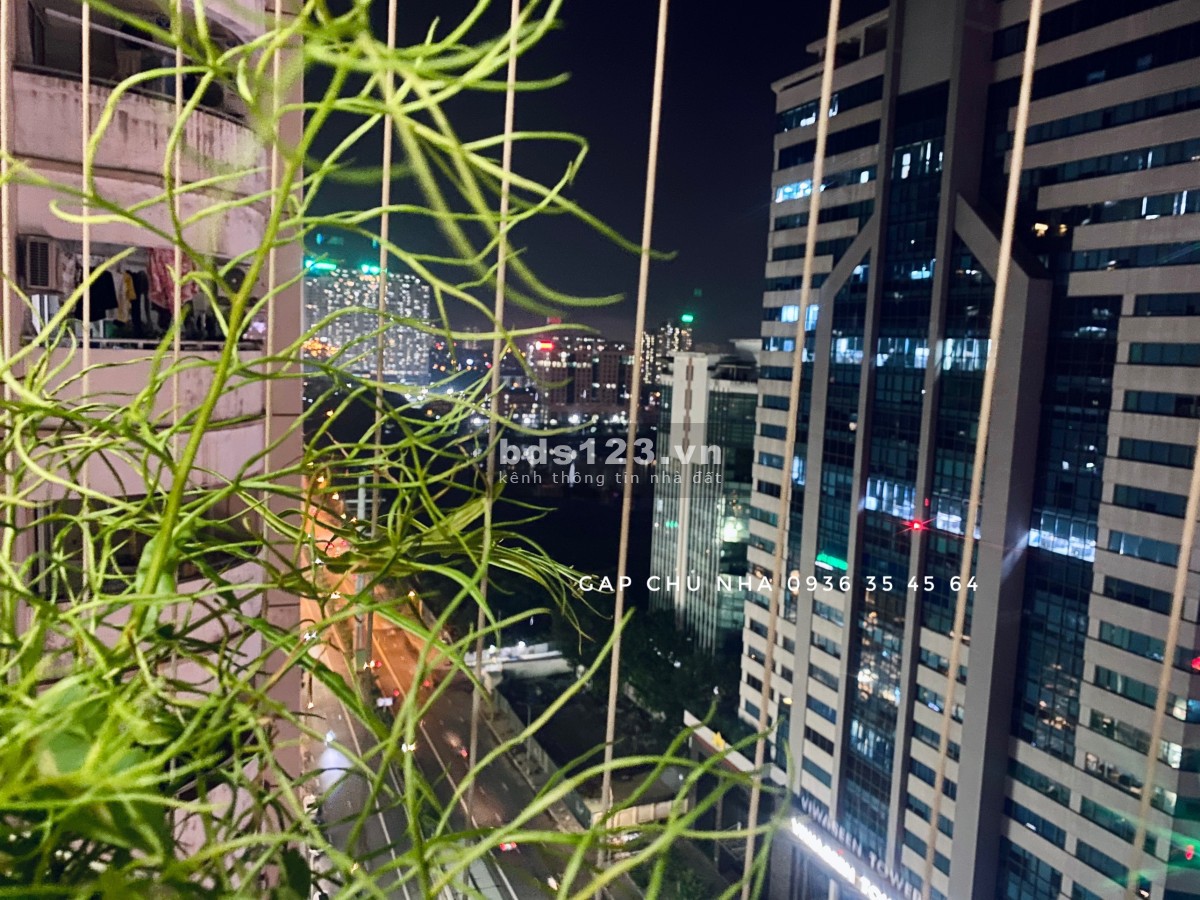 Bán căn hộ chính chủ 103m² full nội thất ngay ngã tư Lê Văn Lương Khuất Duy Tiến LH 0936354564
