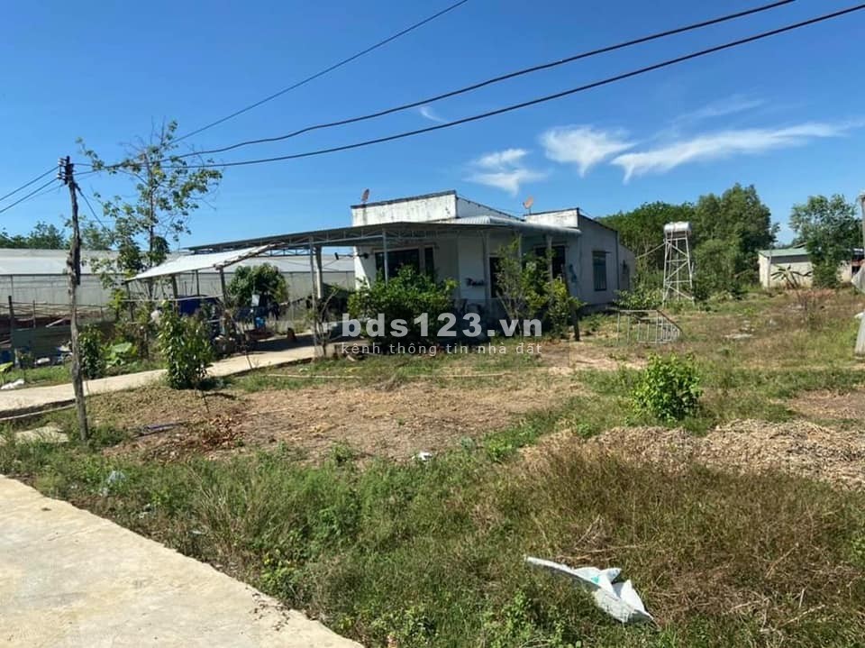 Duy nhất lô đất vị trí vàng, ngay trung tâm KCN Đồng Phú giá rẻ sập sàn
