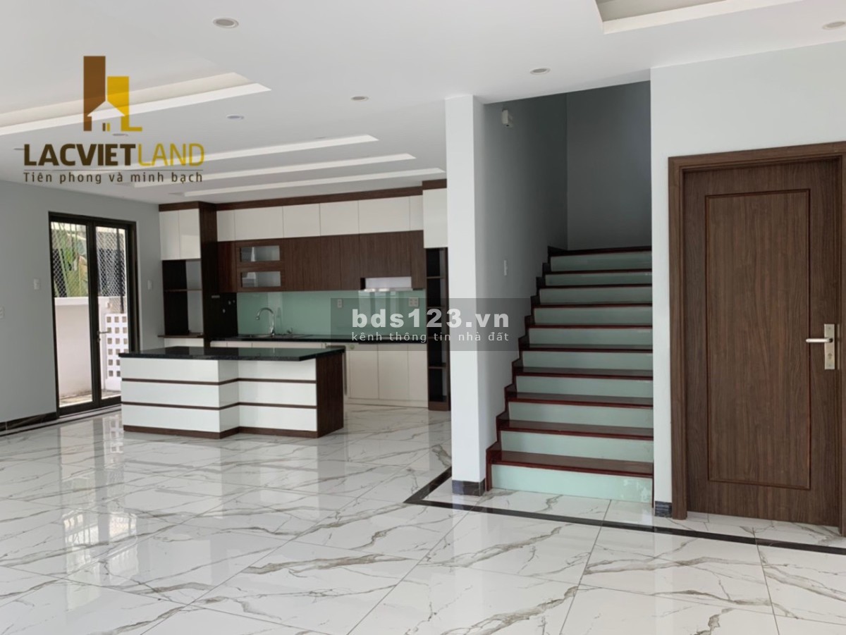 Cần bán gấp biệt thự liền kề tại Garden City Long Biên Hà Nội DT 144m², giá 21 tỷ đồng