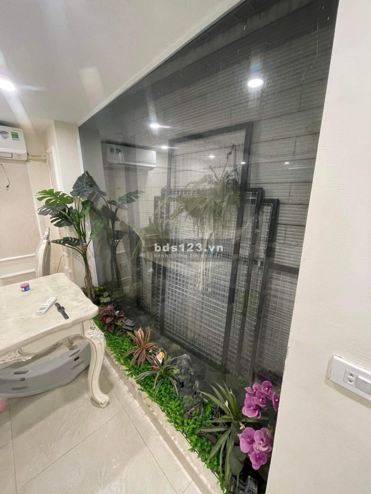 Bán nhà Văn Quán Quận Hà Đông nội thất 5 sao, dt 59m2, chỉ 9 tỷ, lh 0974565623