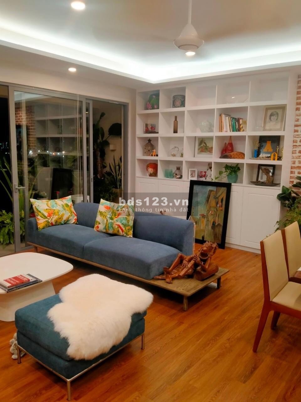 Cập nhật giỏ hàng cho thuê 1PN-4PN điện tích lớn , View sông . LH :0931359388 để xem nhà trực tiếp
