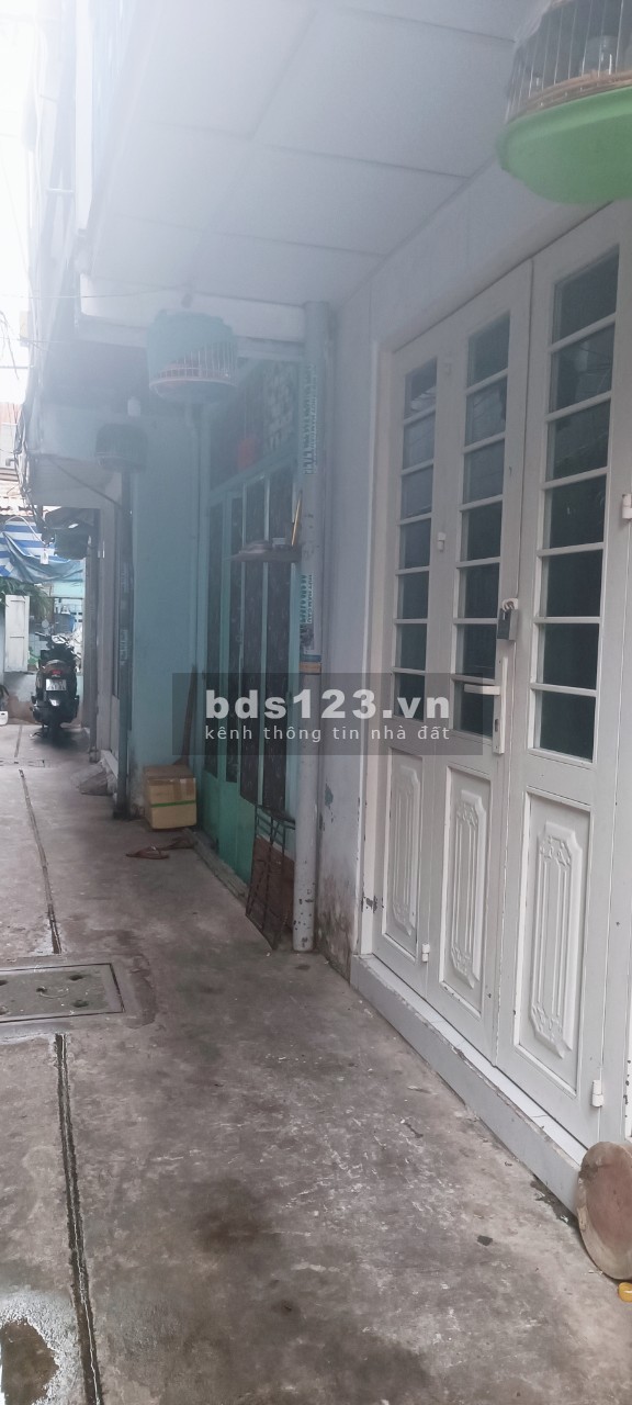 Bán gấp nhà bên Nguyễn Khoái phường 2, Quận 4, dt 36m2, giá nhỉnh 2 tỷ