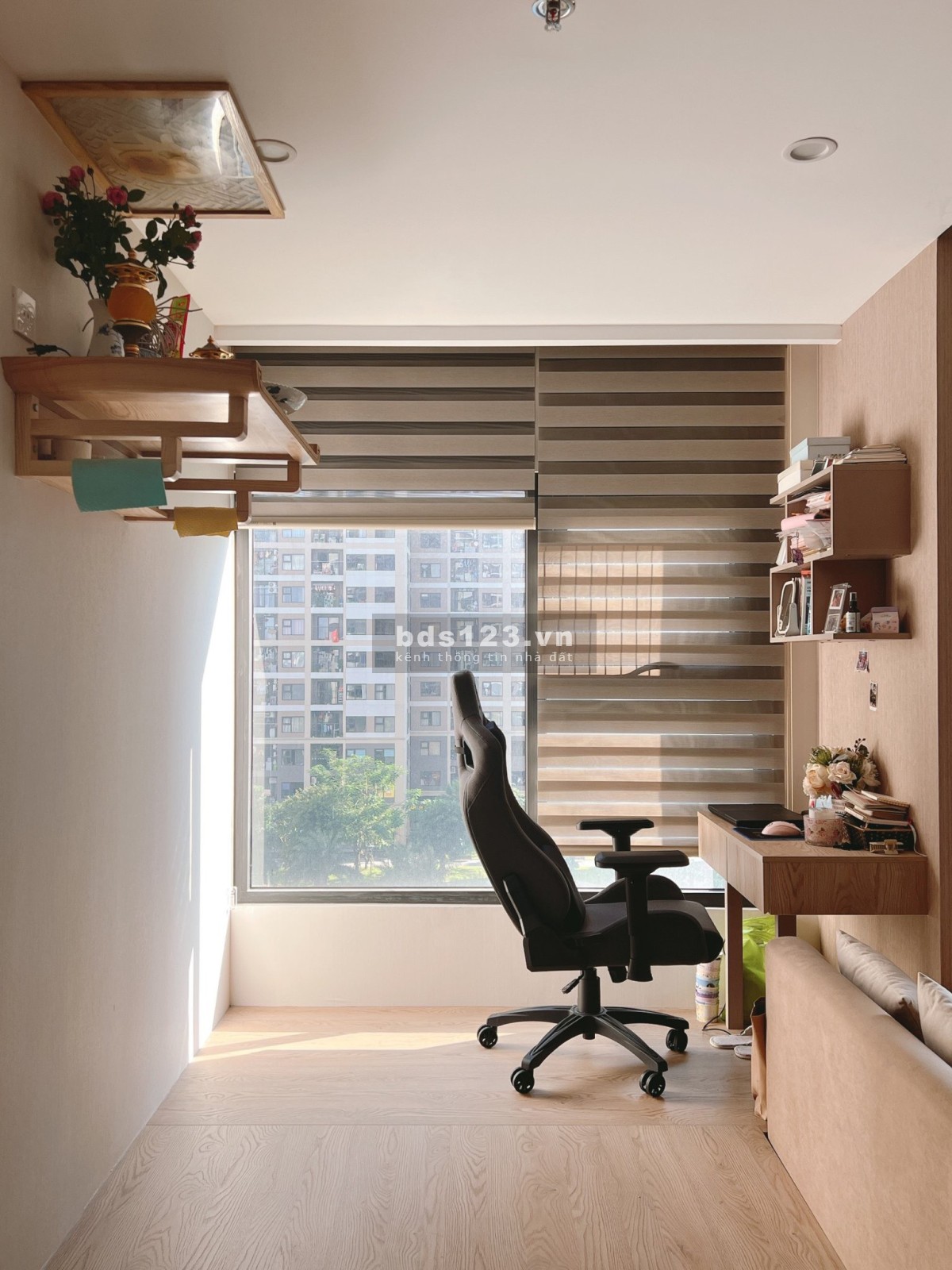 Bán Căn 2PN1VS Full Nội Thất, Tại Vinhomes Smart City, Giá 2.15 Tỷ, 0974565623